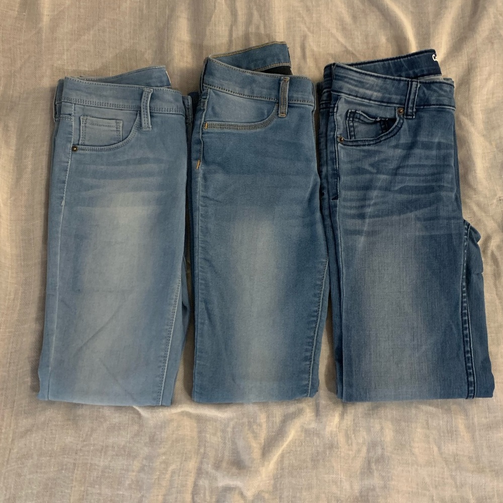Bundle of 3 girls jeans